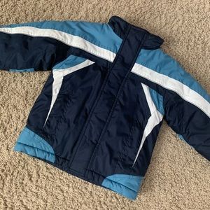 Little boys 2T winter jacket 💙